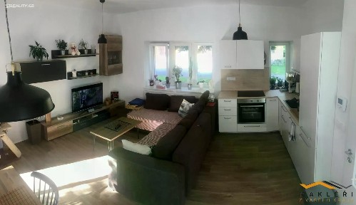 Pronájem rodinného domu 110 m², pozemek 200 m² Jihlava - Henčov