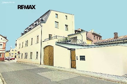 Pronájem bytu 1+kk 30 m² náměstí 1. máje, Chrastava