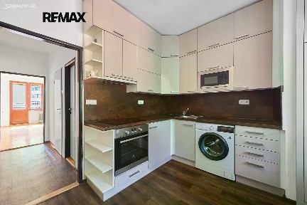 Prodej bytu 2+1 58 m² Komenského, Náchod