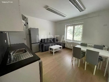 Pronájem bytu 3+kk 54 m²