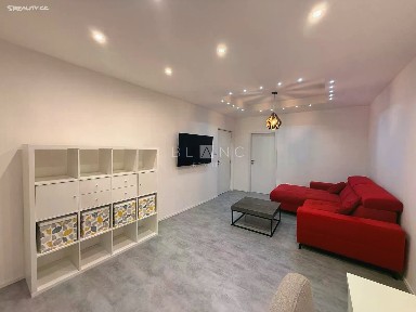 Pronájem bytu 2+1 52 m² Na Petřinách, Praha - Břevnov