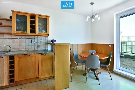 Pronájem bytu 3+kk 87 m² Elektrárenská, Praha - Michle