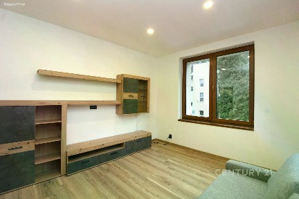 Pronájem bytu 1+1 35 m² Na srpečku, Praha - Hlubočepy
