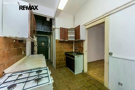 Pronájem bytu 2+1 49 m² Kralická, Praha - Strašnice