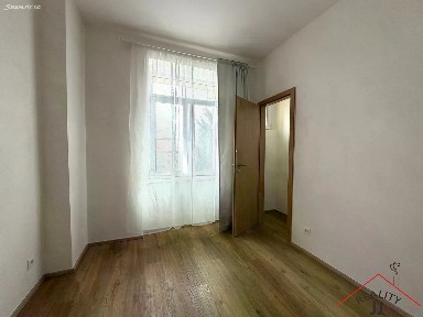 Pronájem bytu 2+kk 45 m² Bělohorská, Praha - Břevnov