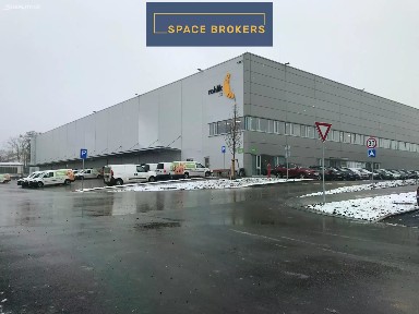 Pronájem skladového prostoru 1889 m²