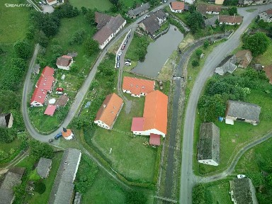 Čmelíny - Víska