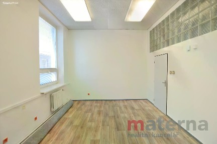 Pronájem kanceláře 18 m² Ocelářská, Praha - Libeň