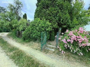 Prodej chaty 15 m², pozemek 437 m² Karlovy Vary