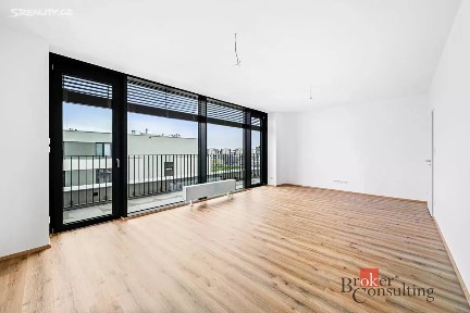 Pronájem bytu 2+kk 62 m² Železná, Plzeň - Jižní Předměstí
