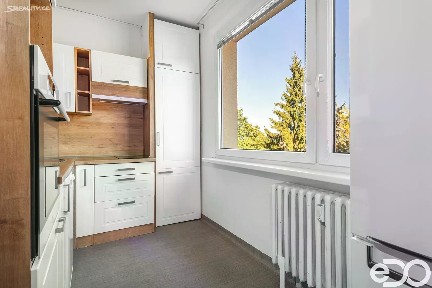 Pronájem bytu 2+1 54 m² Na Mušce, Holice