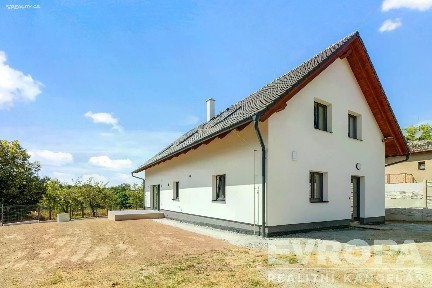 Prodej rodinného domu 169 m², pozemek 881 m² Okrouhlice - Chlístov