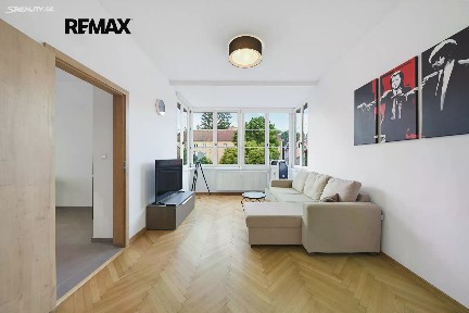 Prodej bytu 3+1 77 m² Vítězná, Karlovy Vary - Drahovice