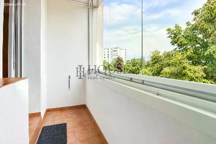 Pronájem bytu 2+1 55 m² Šantrochova, Praha - Břevnov
