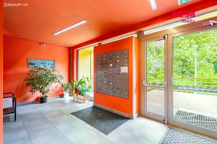 Pronájem bytu 2+kk 34 m² Habrová, Praha - Žižkov