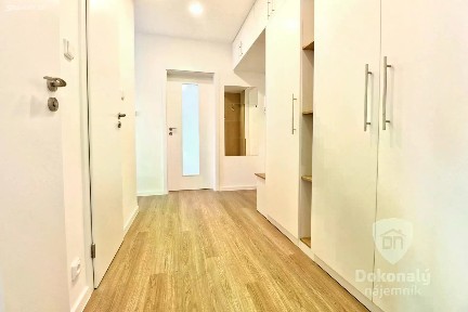Pronájem bytu 2+1 55 m² Přistoupimská, Praha - Malešice