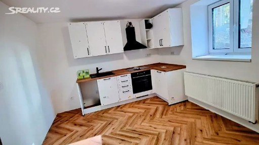 Pronájem bytu 1+1 40 m² Bratří Čapků, Jihlava