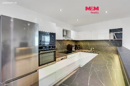Prodej bytu 3+kk 76 m² Pod Hájem, Králův Dvůr
