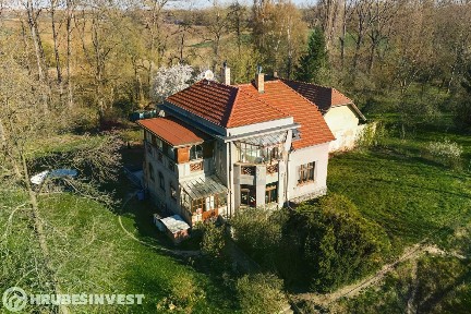 Kolínská, Kouřim
