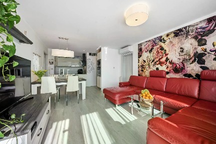 Prodej bytu 4+kk 70 m² Kosmonautů, Pardubice - Polabiny