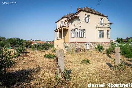 Prodej vily 309 m², pozemek 2242 m² Vlárská, Křenovice