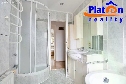 Pronájem bytu 3+1 61 m² Štefánikova, Ústí nad Labem - Klíše