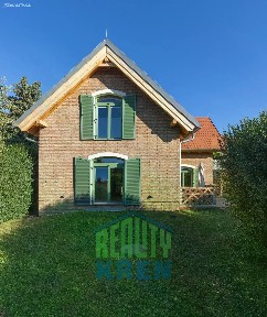 Prodej rodinného domu 212 m², pozemek 383 m² Nad dolíky, Praha - Suchdol