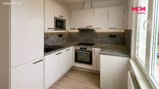 Pronájem bytu 4+1 82 m² Jablonského, Písek - Pražské Předměstí