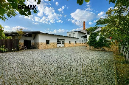 Pronájem výrobní haly, prostoru 600 m²