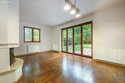 Pronájem rodinného domu 189 m², pozemek 210 m² Pod rybníčkem, Praha - Suchdol
