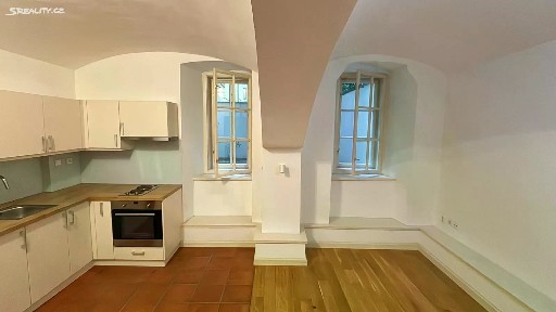 Pronájem bytu 1+kk 30 m² Jeřábkova, Brno - Černá Pole