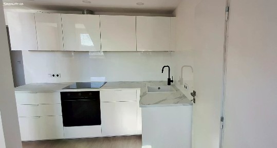 Pronájem bytu 3+kk 100 m²