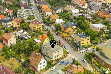 Prodej bytu 6 pokojů a více 129 m² Kolářova, Praha - Modřany