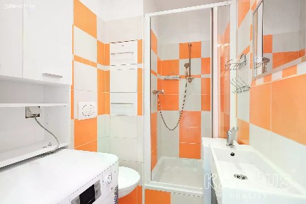 Ostrava, Ostrava-město, Poruba, Vietnamská, 16