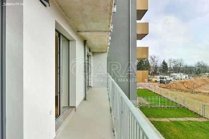 Pronájem bytu 3+kk 73 m² 102. pluku, Benešov