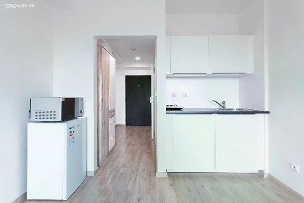 Pronájem bytu 1+kk 25 m² Peroutkova, Praha - Jinonice