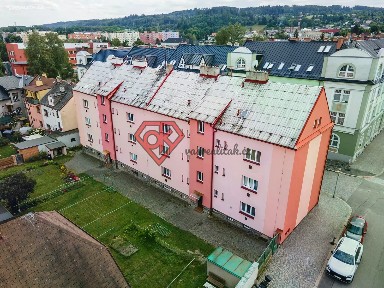 Pronájem bytu 1+1 38 m²