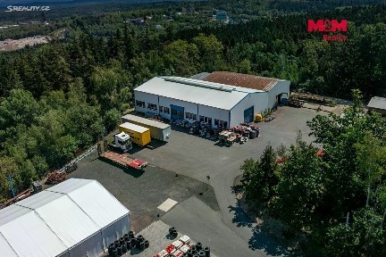 Pronájem výrobní haly, prostoru 594 m²