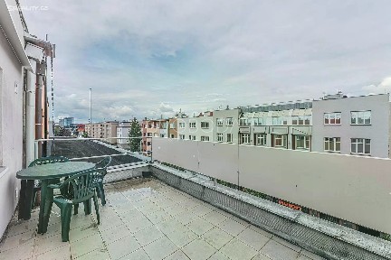 Hradec Králové, Pražské Předměstí, Gočárova třída, 27