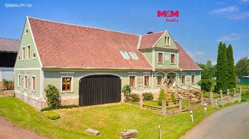 Prodej rodinného domu 263 m², pozemek 4454 m² Božanov