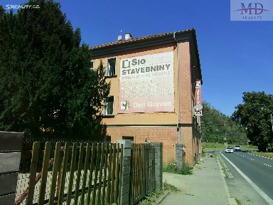 Prodej činžovního domu 696 m²