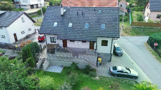 Pronájem bytu 4+kk 90 m²