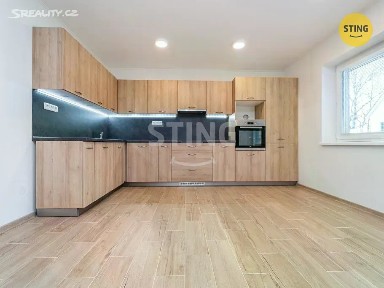 Pronájem rodinného domu 100 m², pozemek 200 m² Švestková, Ostrava - Hošťálkovice