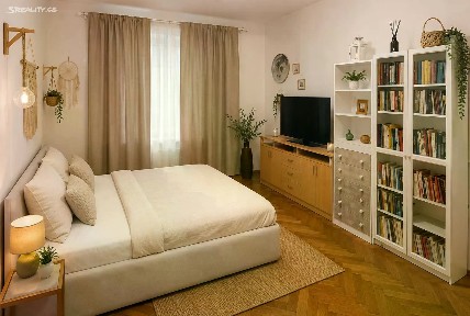 Pronájem bytu 2+kk 50 m² Kounicova, Brno - Veveří