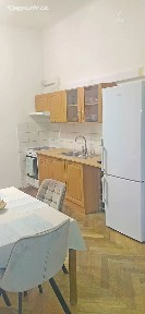 Pronájem bytu 2+kk 50 m² Kounicova, Brno - Veveří