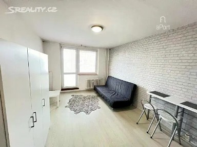 Pronájem bytu 1+kk 30 m² Opálkova, Brno - Bystrc