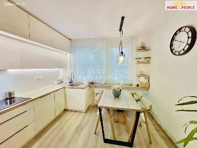 Prodej bytu 4+1 103 m² Zikova, Brno - Líšeň