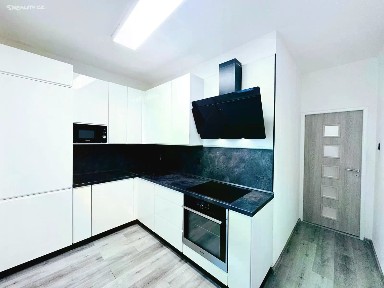 Prodej bytu 3+1 55 m² Milady Horákové, Opava - Předměstí