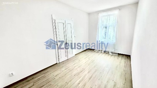 Pronájem bytu 1+1 42 m² Českomoravská, Praha - Vysočany