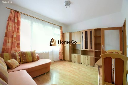 Pronájem bytu 2+1 50 m² Košická, Praha - Vršovice